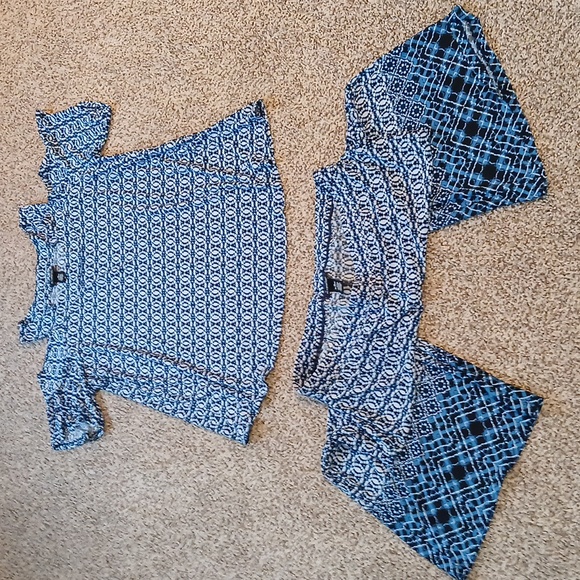 NWOT AnyWear by Catherine Blouse with matching pants outfit - Picture 6 of 8